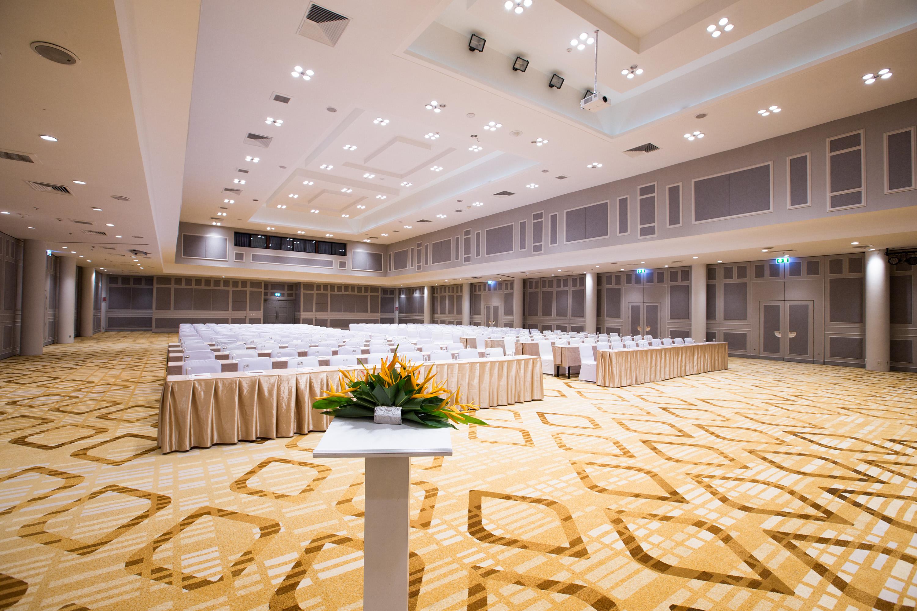 The Imperial Hotel & Convention Centre Phitsanulok Exterior photo