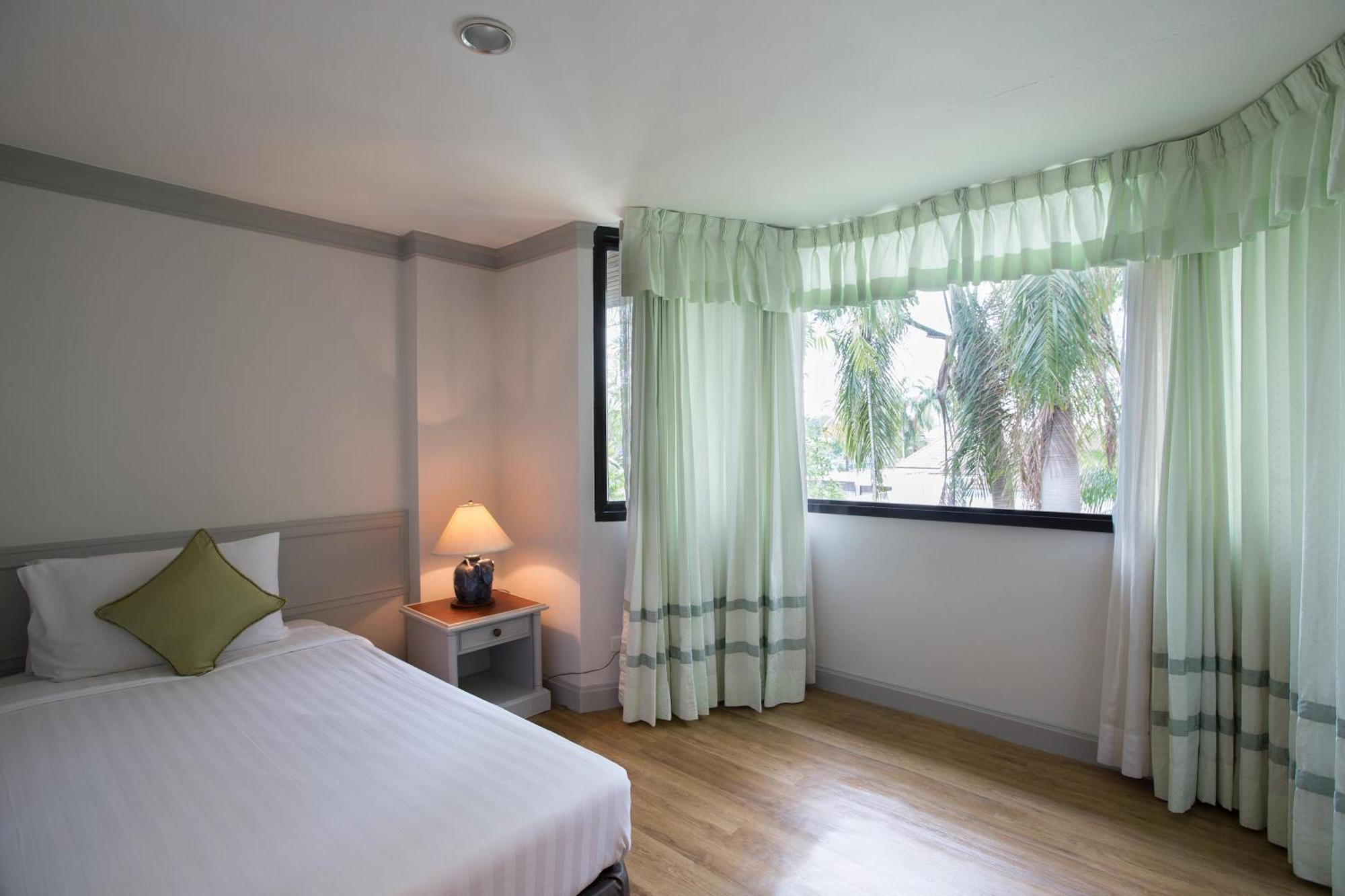 The Imperial Hotel & Convention Centre Phitsanulok Exterior photo